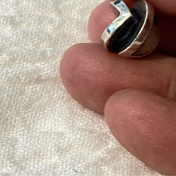 TROLLBEADS STERLING SILVER "VICTORY" BEAD Retired 2018 - Picture 6 of 8